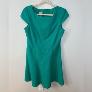 New Anne Klein green dress in the size 10